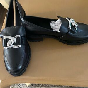 Aerosols Lilia Black Leather